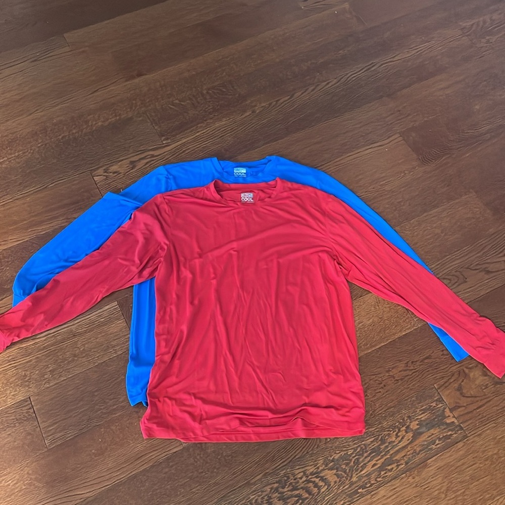 2 - 32 Degrees Cool Long sleeve shirts